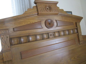 lot 1 image: High Headboard East Lake Bed