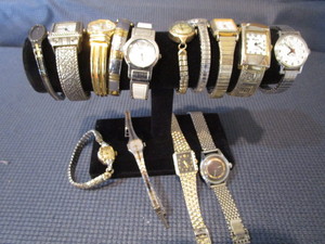 lot 235 image: Ladies Watches