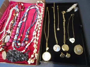 lot 246 image: Costume Jewelry