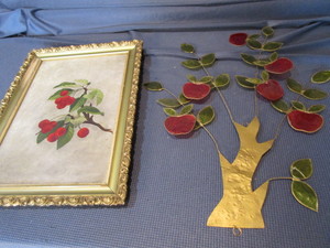 lot 400 image: Original Painting, Apple Wall Decoration