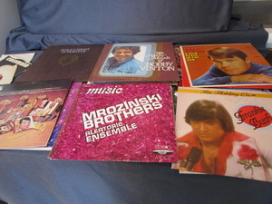 lot 410 image: Records And 45S
