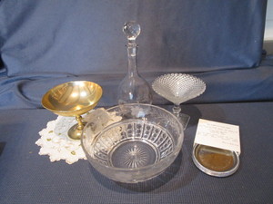 lot 425 image: Plymouth Rye Decanter, Coasters