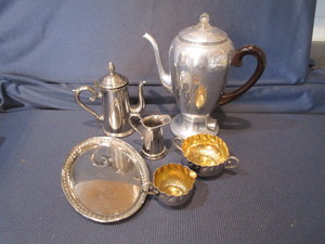 lot 427 image: Electric Percolator, Teapot, Pitcher