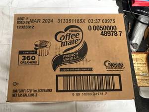 Pack of 360 French Vanilla Single Serve Coffee Creamers Best by 032024