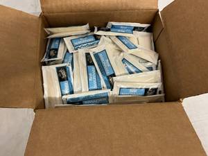 200ct of Single Serve Mayonnaise Pouches