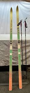 lot 35 image: Fischer Air Tek Crown Cross Country Skis 195N540 & Swix Classic Poles