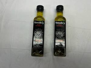 lot 182 image: OO. 2x 8oz Smudes Infused Sunflower Oil-Italian