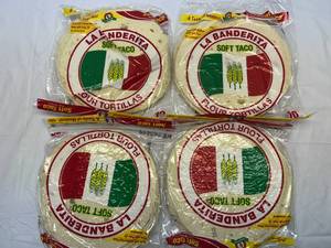 lot 194 image: OO. 4x 10ct La Banderita Soft Taco Flour Tortilla