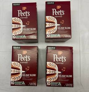 lot 249 image: 4x 10ct Kcup Peets Holiday Blend Coffee