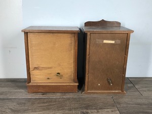 lot 110 image: 2 - Wooden Jewelry Boxes that Play Music