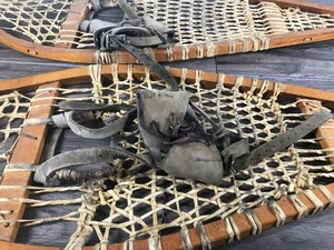 lot 130 image: Pair of Vintage Snow Shoes