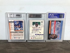 lot 384 image: 3 - Graded Collectible Football Cards