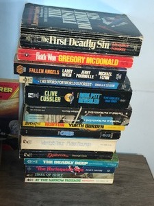 lot 399 image: Large Lot of Paper Back Books
