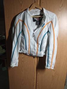 lot 98 image: Harley Davidson jacket