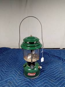 lot 51 image: 1973 Coleman lantern