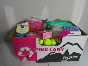 lot 9 image: Apple Box of Housewares Home Consumer Products