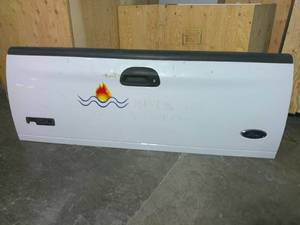 lot 88 image: 97-03 Ford F150 Series Tailgate