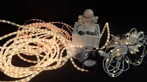 lot 13 image: 3 ROLLS OF ASSORTED ROPE LIGHTS, AND A SMALL WORKING WATER FOUNTAIN