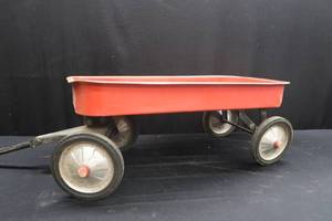 lot 51 image: VINTAGE METAL WAGON WITH NO MARKINGS