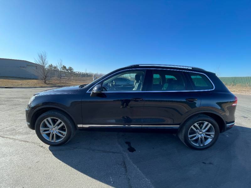 2015 Volkswagen Touareg V6 LUX - AWD - 2 OWNERS