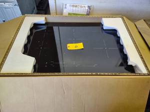 Ikea Model SARKLASSIG 204.620.66 Dr...