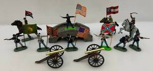 lot 29 image: Vintage 1970s Britains