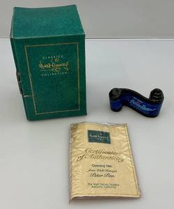 lot 35 image: Vintage WDCC PETER PAN Movie Scroll NIB With COA