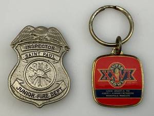 lot 41 image: Vintage Junior Fire Department Inspector (SAINT PAUL) Badge & Vintage SUPER BOWL 26 Key Chain