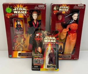 lot 81 image: Misc. 1998 STAR WARS Episode I Queen Amidala Collection 12 & 3 12 Action Figures (NIB)