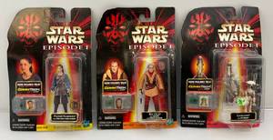 lot 83 image: Vintage 1998 STAR WARS Misc. 3.5 Action Figures With CommTech Chips (NOC)