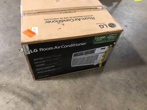 lot 3 image: LG 12,000 BTU 115V Window Air Conditioner LW1216ER Cools 550 Sq. Ft. with Remote Customer Returns See Pictures