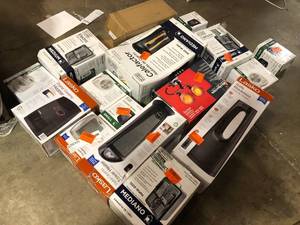 lot 45 image: Lot of Assorted Heaters Various Models and Conditions Customer Returns See Pictures