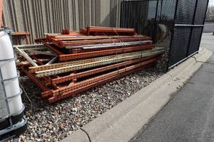 lot 496 image: Assorted Pallet Racking