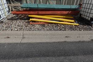 lot 494 image: Assorted Pallet Racking