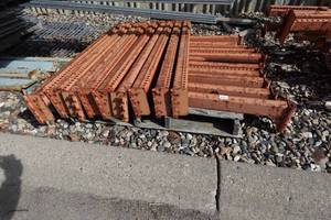 lot 491 image: 20 Pallet Racking Beams - 54