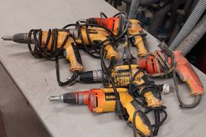 lot 505 image: 6 DeWalt Corded Drywall Screwdrivers