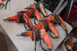 lot 510 image: 6 DeWalt Corded Drywall Screwdrivers