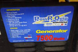 lot 3 image: Pow-R-Quip 7500 Watt Gas Generator - Electric Start