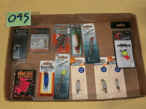 lot 45 image: Group of New Fishing Tackle