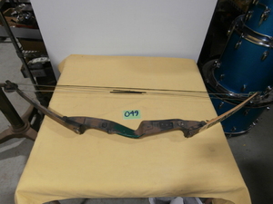 lot 49 image: Vintage Bear Compound Hunting Bow