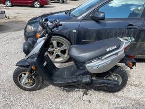 2004 Yamaha Zuma - Motorcycle