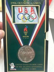 1995-D Paralympic Medal (blind runner .77oz silver)