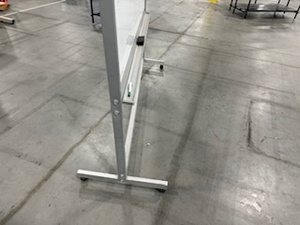 lot 29 image: Mobile White Board