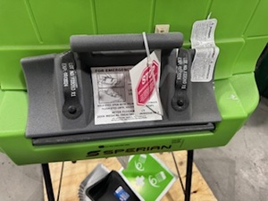 lot 61 image: Sperian Emergency Eye Wash Station
