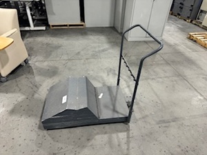 lot 77 image: Pair of Metal Stand Carts with Brakes