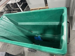 lot 78 image: Gray Utility Cart and Green Bayhead Tilt Truck