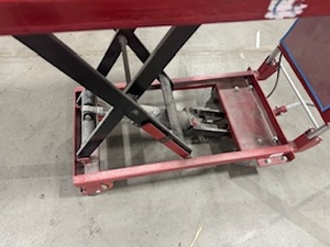 lot 109 image: Uline Lift Table (Red). Model H-1485