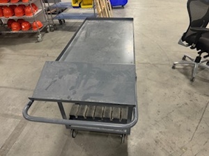 lot 114 image: Inventory Cart