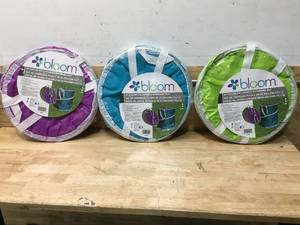 lot 45 image: Lot of 3 - 20 Gallon Collapsible Gardening Bags