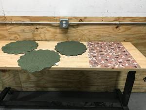 lot 83 image: Lot of 5 - Dining Room Table Place Mats